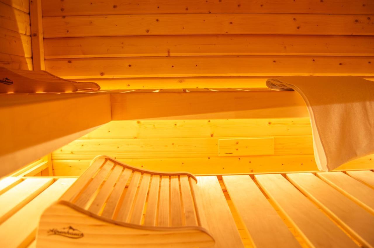 Wellnessoase Mitten In Triberg Triberg im Schwarzwald Екстер'єр фото