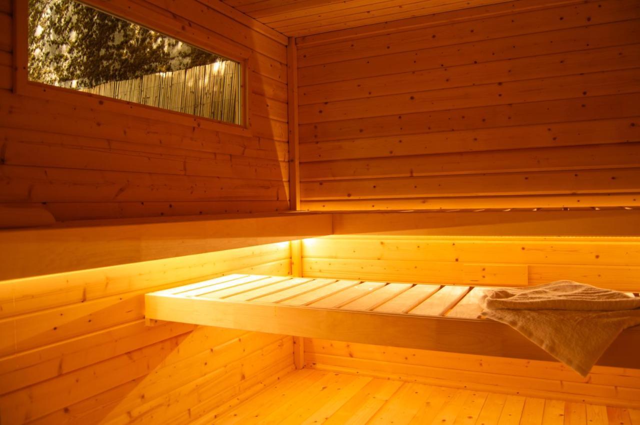 Wellnessoase Mitten In Triberg Triberg im Schwarzwald Екстер'єр фото