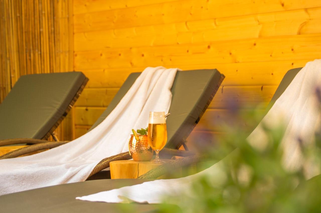 Wellnessoase Mitten In Triberg Triberg im Schwarzwald Екстер'єр фото